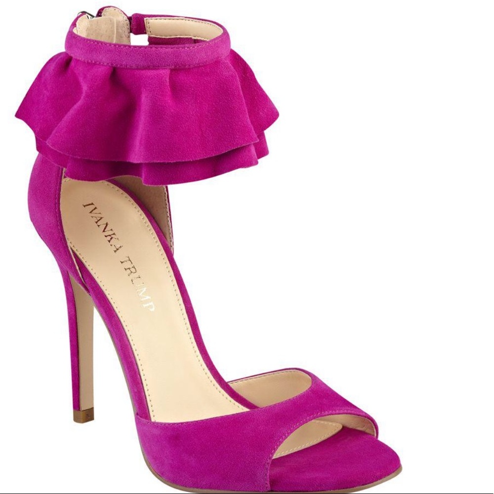 Brand new never worn Ivanka Trump fuchsia heel